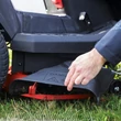 Kép 3/9 - scheppach TMR 452-98H-RD - 98 CM-ES FŰNYÍRÓ TRAKTOR HÁTSÓ KIDOBÁSSAL ÉS HIDROSZTATIKUS SEBESSÉGVÁLTÓVAL