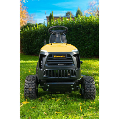 Riwall RLT 102 HRD TWIN - KÉTHENGERES FŰNYÍRÓTRAKTOR, 102 CM, HÁTSÓKIDOBÁSSAL ÉS HIDROSZTATIKUS VÁLTÓVAL Riwall RLT 102 HRD TWIN - KÉTHENGERES FŰNYÍRÓTRAKTOR, 102 CM, HÁTSÓKIDOBÁSSAL ÉS HIDROSZTATIKUS VÁLTÓVAL