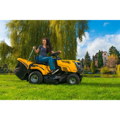 Riwall RLT 102 HRD TWIN - KÉTHENGERES FŰNYÍRÓTRAKTOR, 102 CM, HÁTSÓKIDOBÁSSAL ÉS HIDROSZTATIKUS VÁLTÓVAL Riwall RLT 102 HRD TWIN - KÉTHENGERES FŰNYÍRÓTRAKTOR, 102 CM, HÁTSÓKIDOBÁSSAL ÉS HIDROSZTATIKUS VÁLTÓVAL