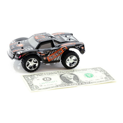 L999 Crazy Racing Challenger 2,4GHz 1:32